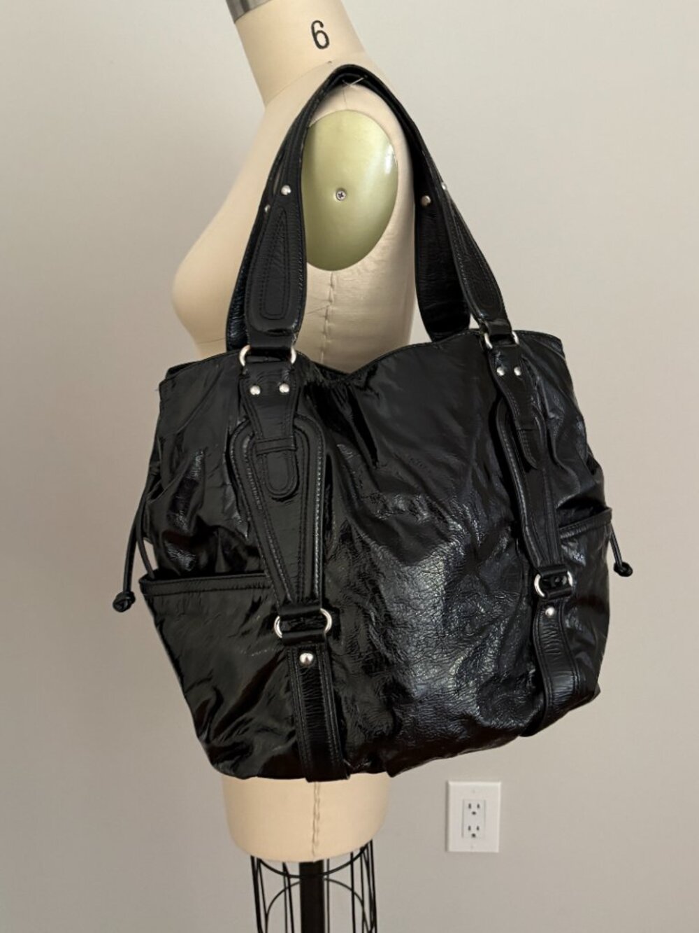 MICHAEL Michael Kors Lattington Black Patent Leather Large Tote Quiet Luxury